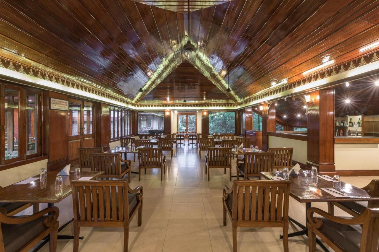 Hotel Club Mahindra Thekkady Extérieur photo