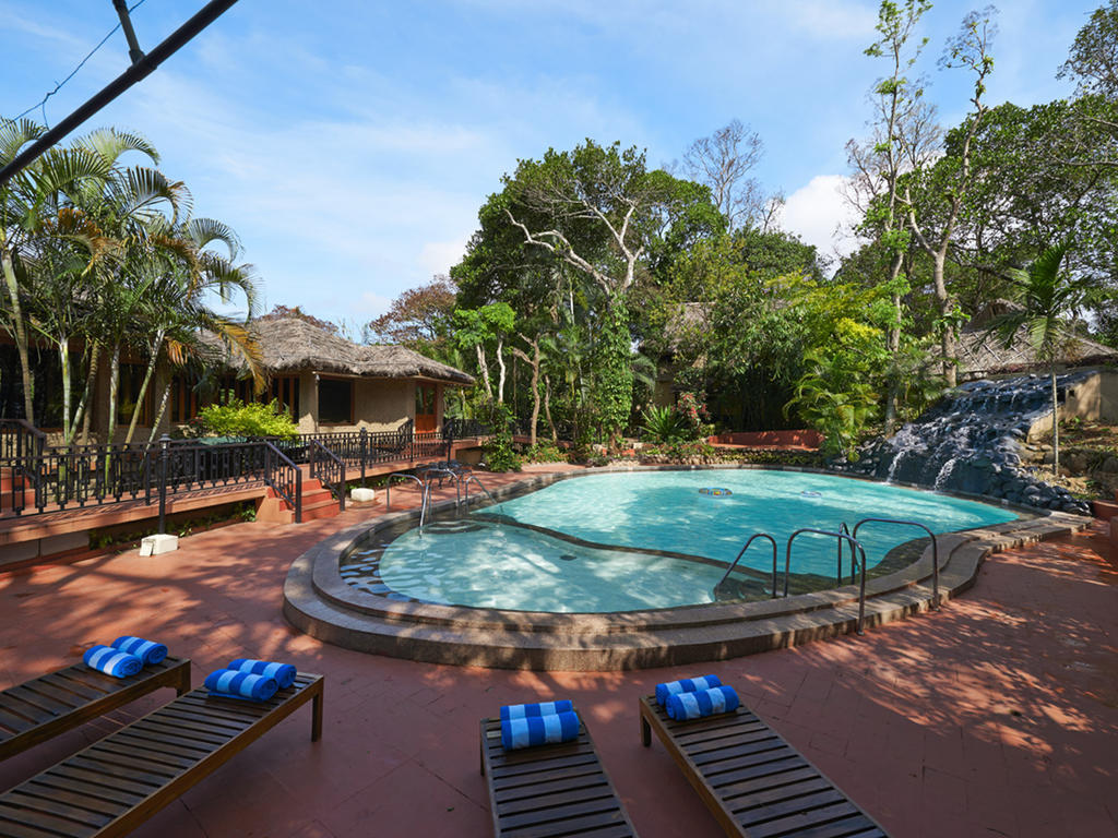 Hotel Club Mahindra Thekkady Extérieur photo